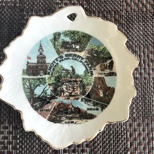 Knott‘s Berry Farm California Souvenir Plate